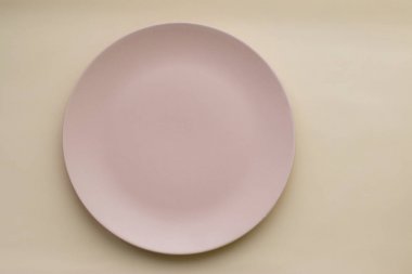 açık renkli boş seramik tabak desen tasarım