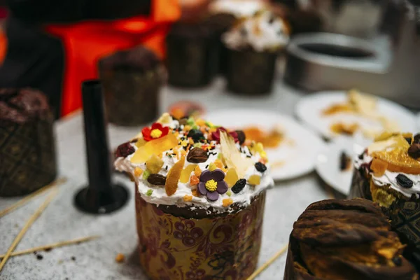 Шоколадний Пиріг Столі Сухофруктами Горіхами — стокове фото