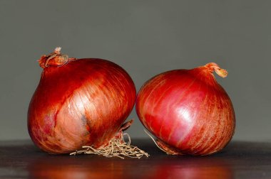 İki soğan, Pune Görünümü Kapat