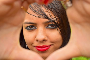 Kamera, Pune, Maharashtra Hindistan kız.