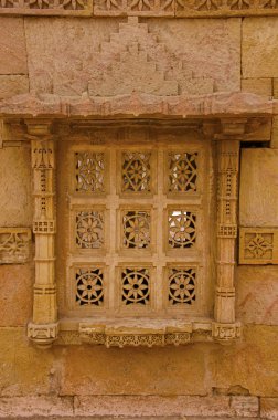 Sarkhej Roza, Camii ve mezar karmaşık oyma jali dış duvardaki. Makarba, Ahmedabad