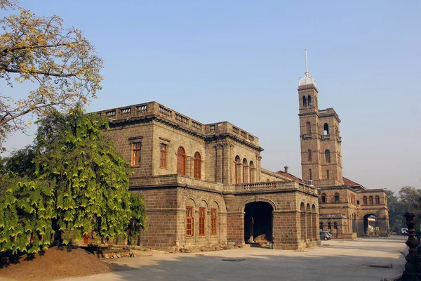 Universitatea Pune, Clădirea principală, Pune — Fotografie, imagine de stoc