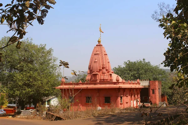 Tempel in de buurt van burondi, Dapoli, Ratnagiri, Kokan kalash — Stockfoto