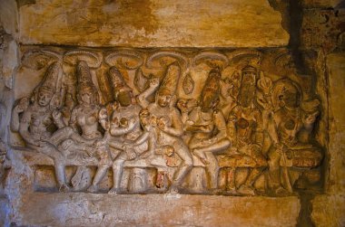 Tapınağın kanchi Kailasanathar, Kanchipuram, Tamil Nadu, Hindistan iç duvara oyulmuş Idol. 