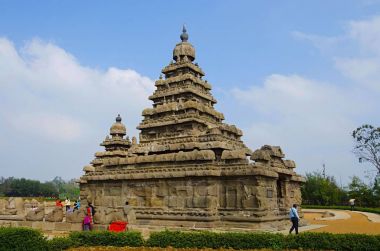 Dış görünüş Shore tapınağı inşa 700-728 reklam, Mahabalipuram, Tamil Nadu, Hindistan.