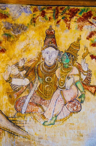 Красочные картины на внутренней стене храма Брихадишвара, Тханджавур, Тамилнад, Индия — стоковое фото