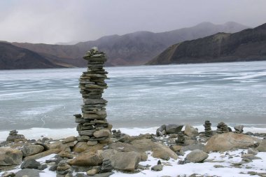 Donmuş Pangong göl, Ladakh, Jammu ve Keşmir