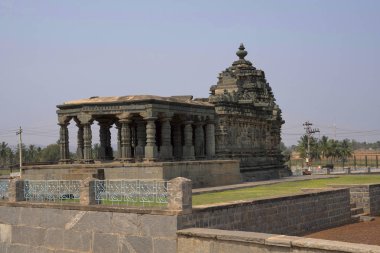 Kashivishvanatha Tapınağı, Lakundi, Karnataka eyalet, Hindistan.