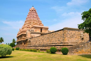Brihadisvara Tapınağı, Gangaikondacholapuram, Tamil Nadu, Hindistan. Güney Doğu görünümü