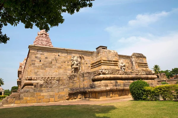Entrada al mahamandapa, Templo Brihadisvara, Gangaikondacholapuram, Tamil Nadu, India — Foto de Stock