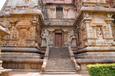 Mukhamandapa, Brihadisvara Tapınağı, Gangaikondacholapuram, Tamil Nadu, Hindistan için Kuzey girişinde