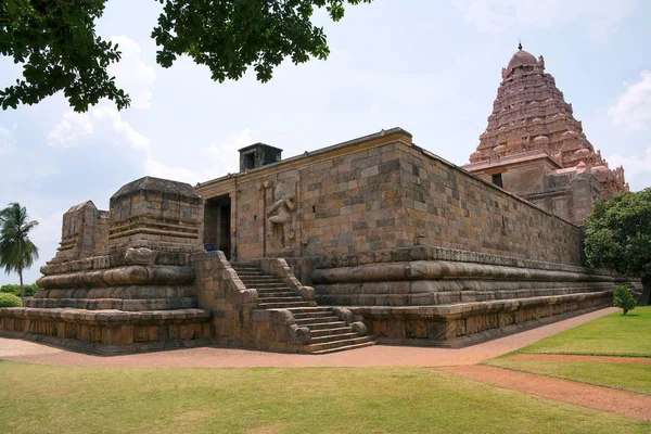 マハーマンダパ、ブリハディーシュバラ寺院、ガンガイコンダチョーラ プラム、タミル ・ ナードゥ州, インドへの入り口 — ストック写真