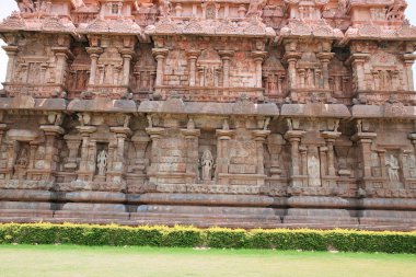 Niches on the western wall, Brihadisvara Temple, Gangaikondacholapuram, Tamil Nadu, India clipart