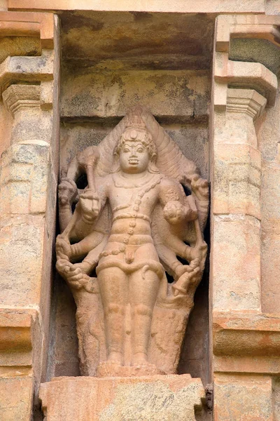 Shiva als acht-armig Bahirava, niche op de noordelijke wand, Brihadisvara tempel, Gangaikondacholapuram, Tamil Nadu — Stockfoto