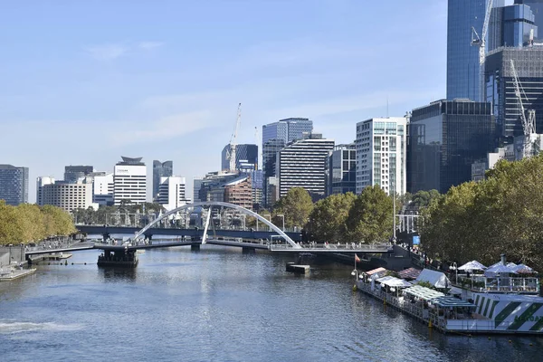 Banks of Yarra River, Melbourne, Australie — Photo