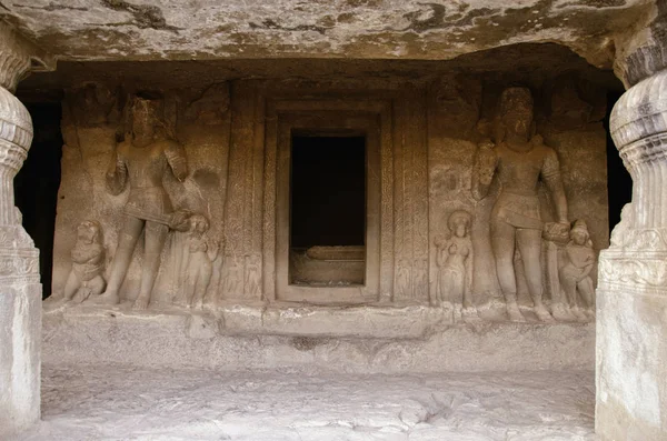 Beautifully carved idols, Cave No. 20, Ellora Caves, Aurangabad, Maharashtra — Stock Photo, Image