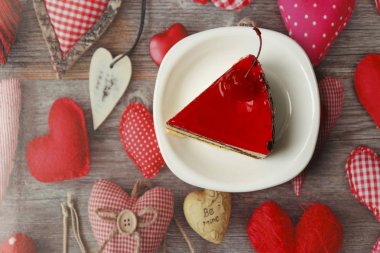 tatlı bir plaka üzerinde var