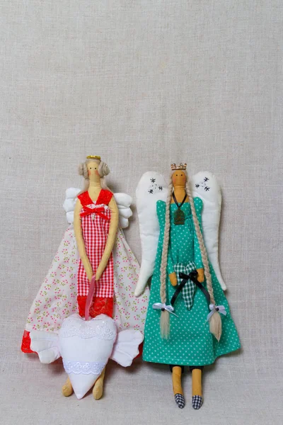 Twee tilds handgemaakte speelgoed van textiel - Angel — Stockfoto