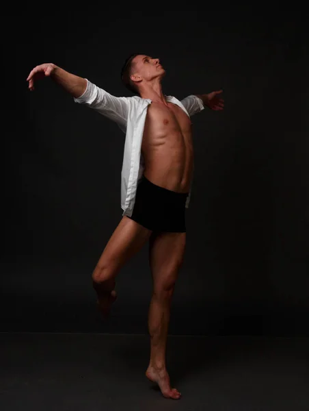 Homme danses, sport, concept, ballet — Photo