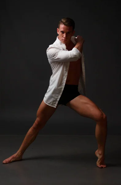 Männertänze, Sport, Konzept, Ballett — Stockfoto