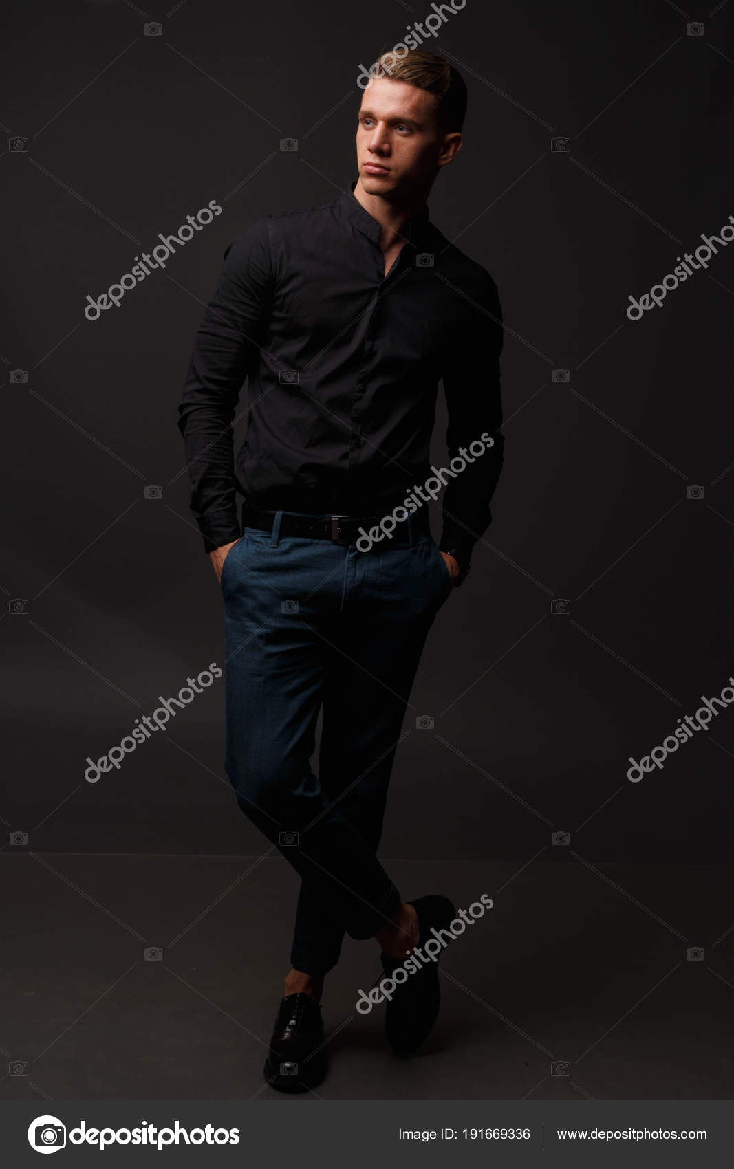 dark blue pants black shirt