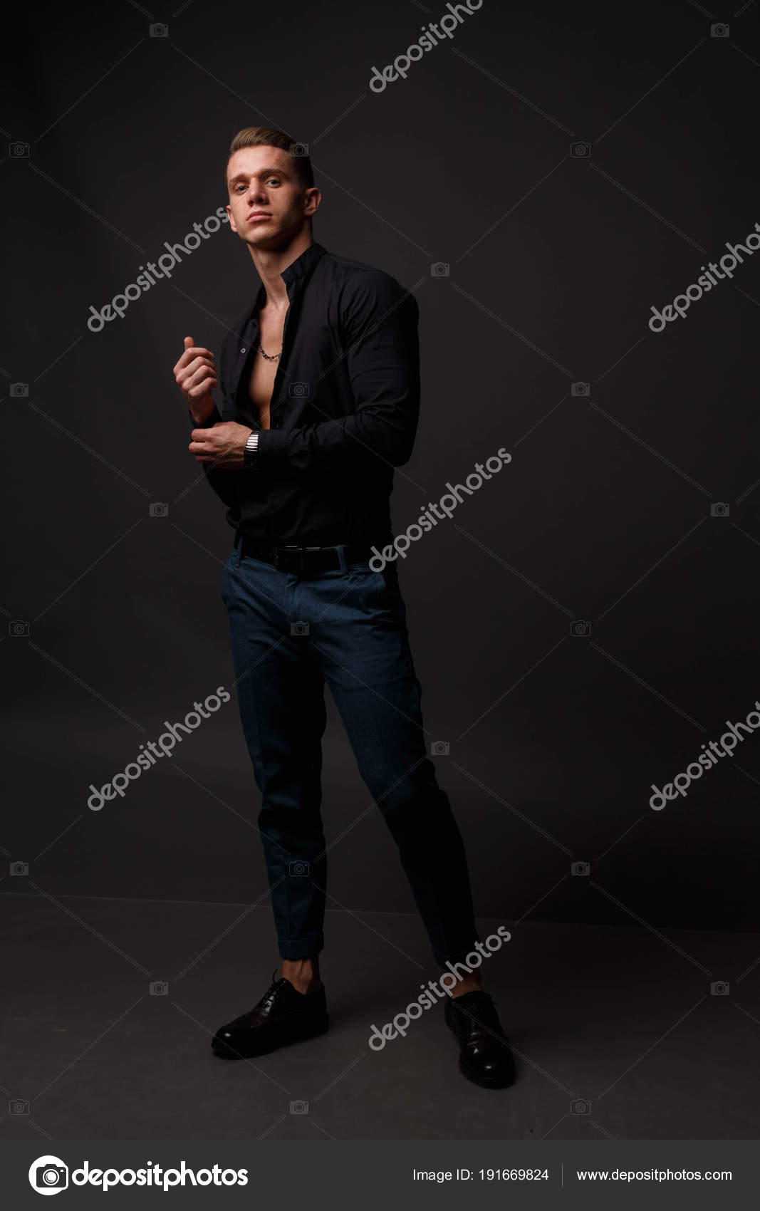 Chemise noir pantalon clearance bleu