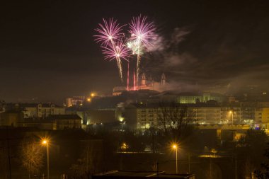 Viseu 'da gece havai fişek gösterisi