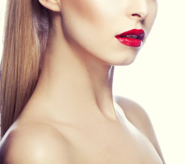 Portret Van Een Jonge Vrouw Met Rode Lippen Bijgesneden Lichte — Stockfoto
