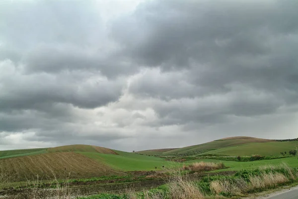 Lonely Art Nature Hills Cloudy Sky Stormy Weather — Stock Photo, Image