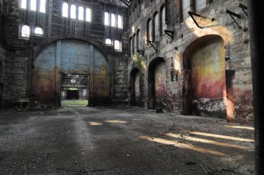 Boş endüstriyel tesis panoramik manzaralı site günümüzde toplantılar ve sergiler Torino İtalya için site 16 Kasım 2017 Ogr