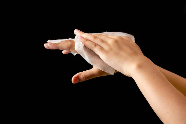 Spruzzare Antisettici Sulle Mani Disinfezione Uno Sfondo Nero — Foto Stock
