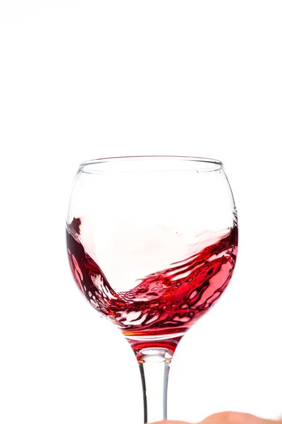 Espirro Vinho Tinto Queda Copo Redondo Fundo Branco — Fotografia de Stock