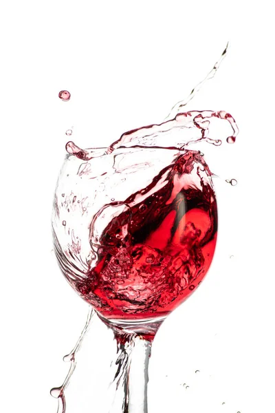 Schizzo Vino Rosso Che Cade Bicchiere Rotondo Sfondo Bianco — Foto Stock