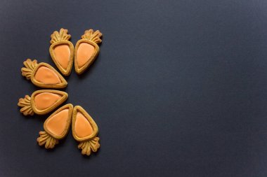 Zencefilli kurabiye bir havuç şeklinde