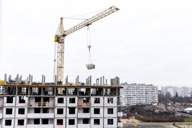 çok katlı bina inşaatı