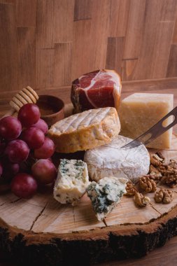 Peynir tabağı ahşap, ceviz
