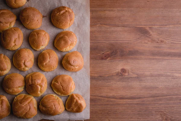 taze eklerleri parşömen ahşap tablo