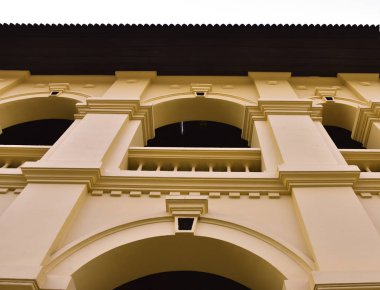 Dış Udon thani Müze binası sarı tarzıdır.