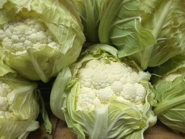 Broccoli and cauliflower,romaneska — Stock Photo, Image