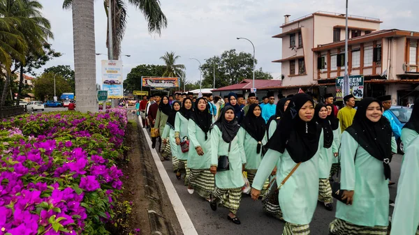 Kota Kinabalu Malásia Nov 2019 Malaios Muçulmanos Participam Desfile Maulidur — Fotografia de Stock