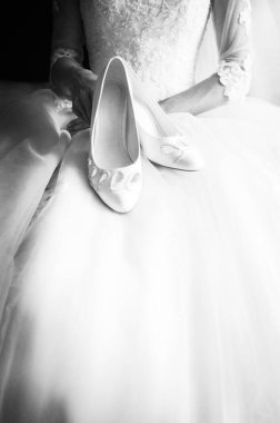 Nikah günü yüzükleri mutlu gelin