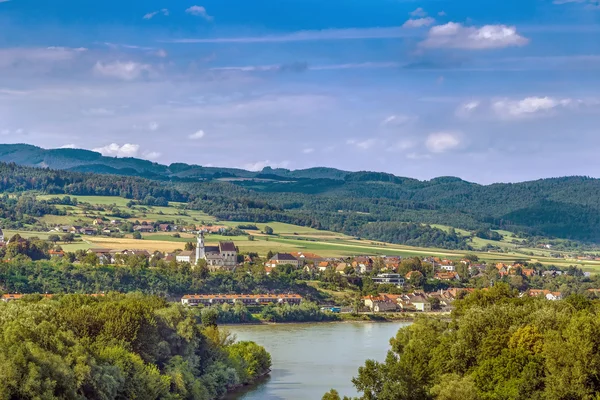 Vista para o rio Danúbio, Áustria — Fotografia de Stock