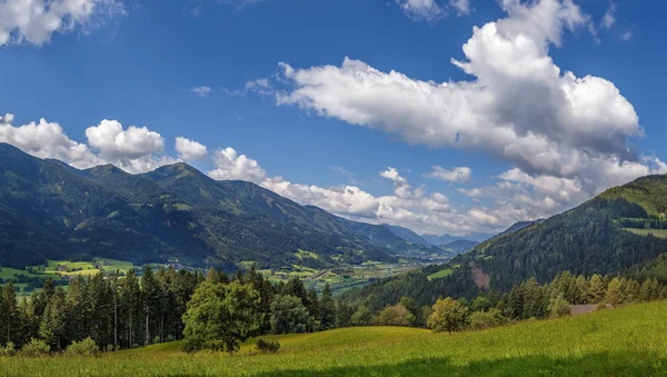 Valley in Styria, Austria — Stockfoto