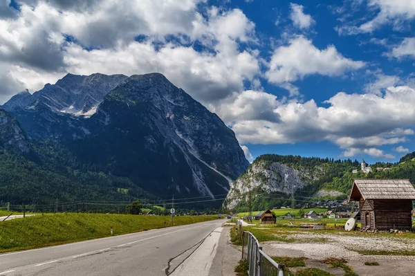 Rodovia Salzkammergut em Sryria, Áustria — Fotografia de Stock