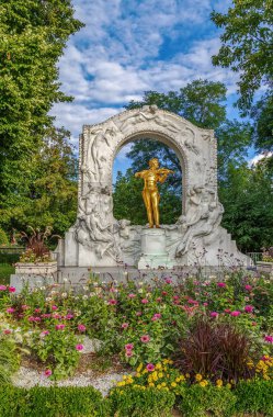 Johann Strauss Monument, Vienna