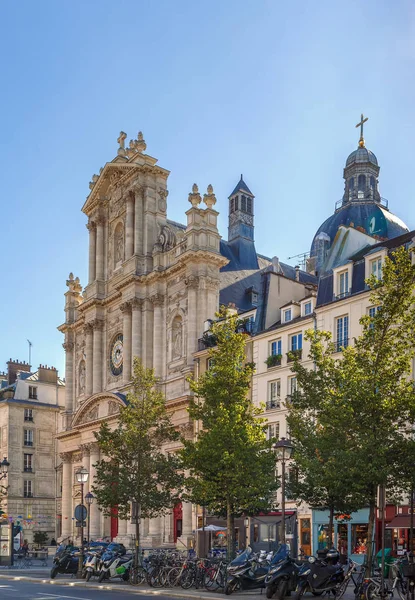 Церква з Сен Поль Сен Луї, Париж — стокове фото