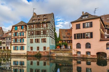 Dolgu hasta Nehri'nin, Strazburg
