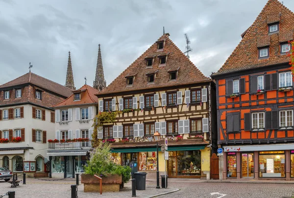 Исторические дома на Obernai, Эльзас, Франция — стоковое фото