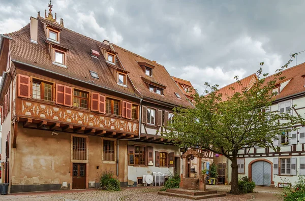 Courtyard in Selestat, Alsace, France — Stock fotografie