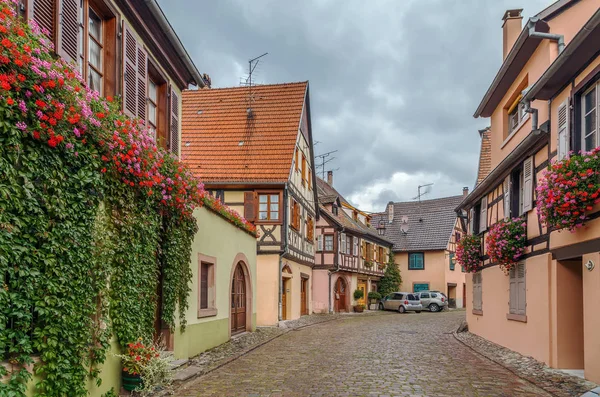 Street in Kaysersberg, Alsace, France — Stok fotoğraf